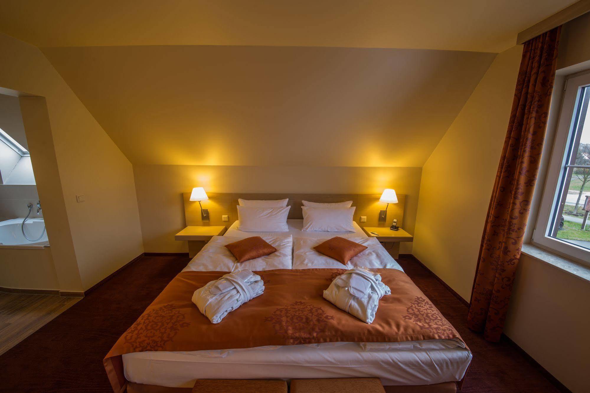 Logis Hotel Kur- Und Wellnesshaus Spree Balance Burg Kültér fotó